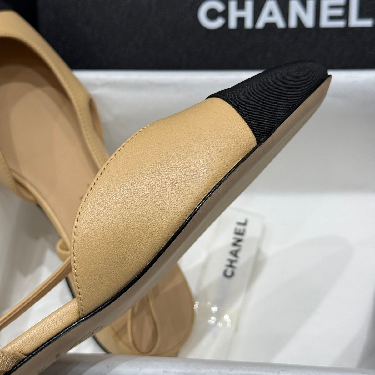 CC SLINGBACK PUMPS