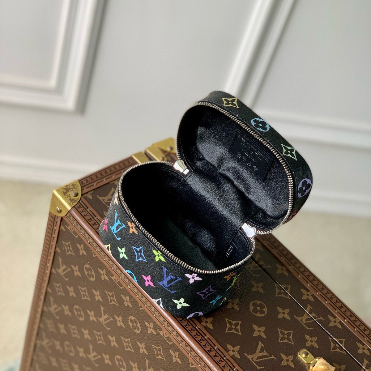 LOU NICE NANO BAG