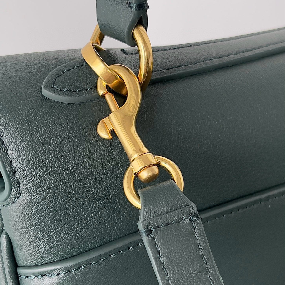 BAL MEDIUM RODEO BAG