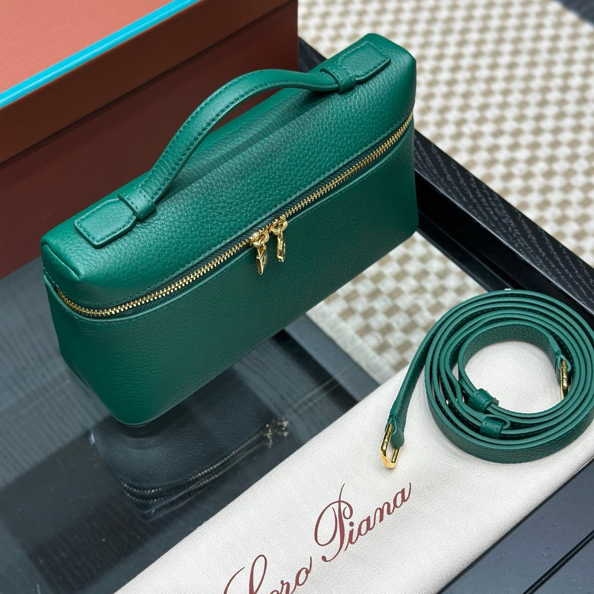 LORO P EXTRA POCKET L19 BAG