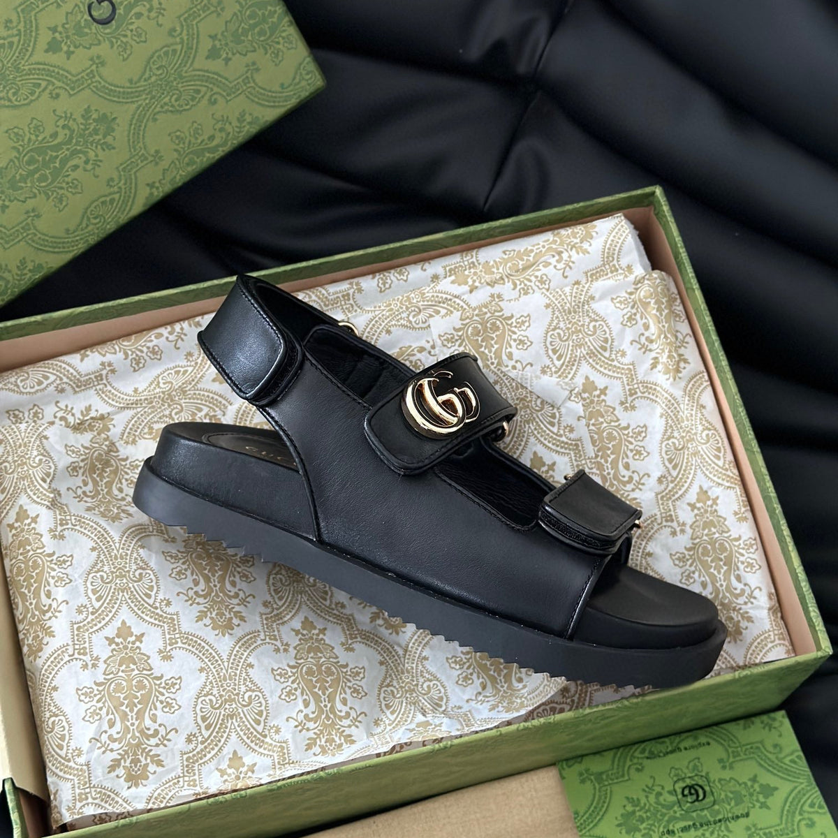 GG SANDALS