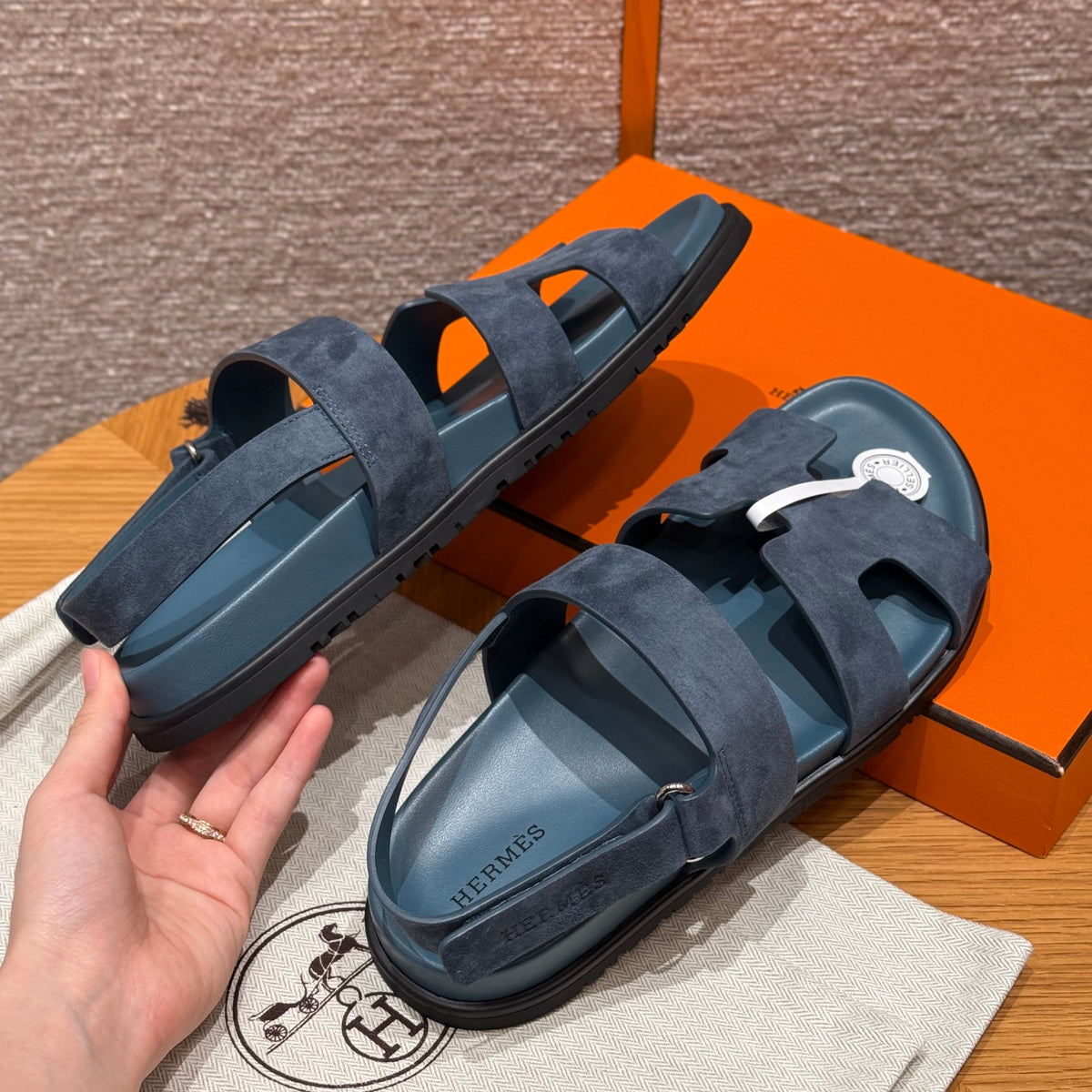 HERM GENIUS SANDALS