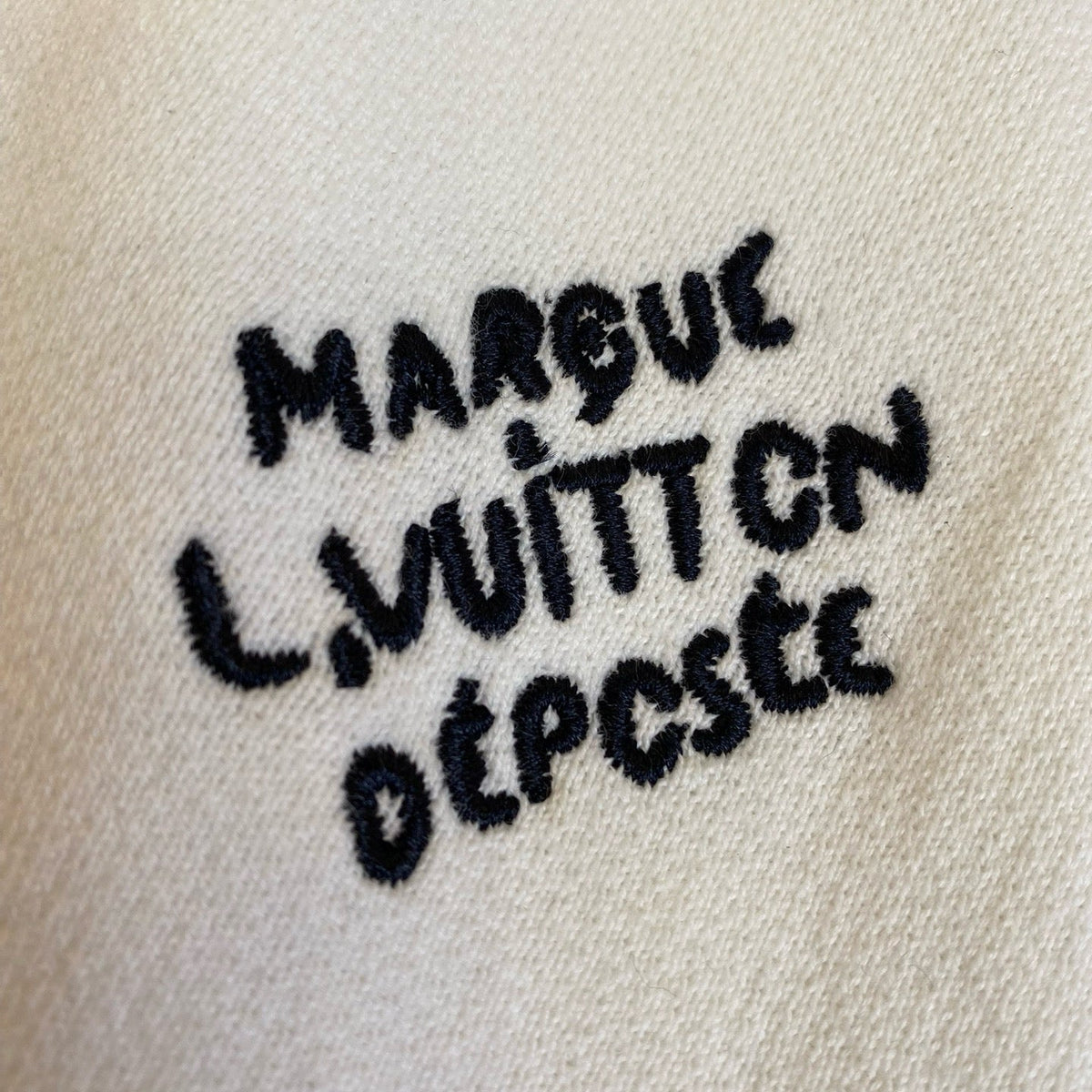 LOU ZIP JUMPER