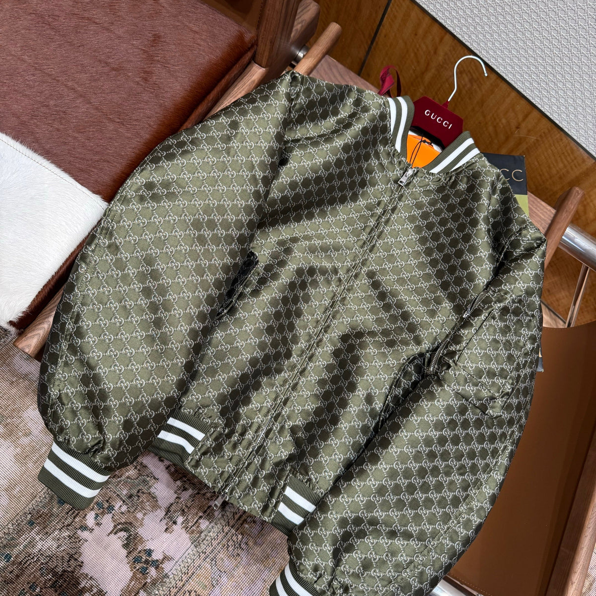 GG BOMBER JACKET