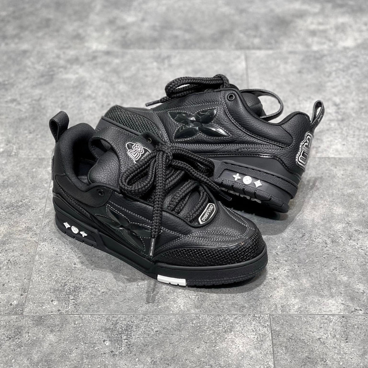 LOU TRAINERS