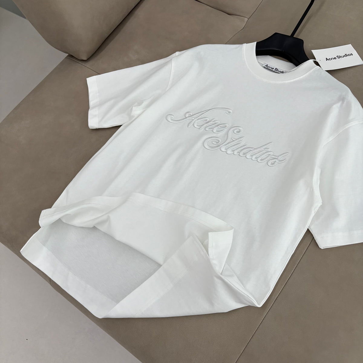 ACNE T-SHIRT