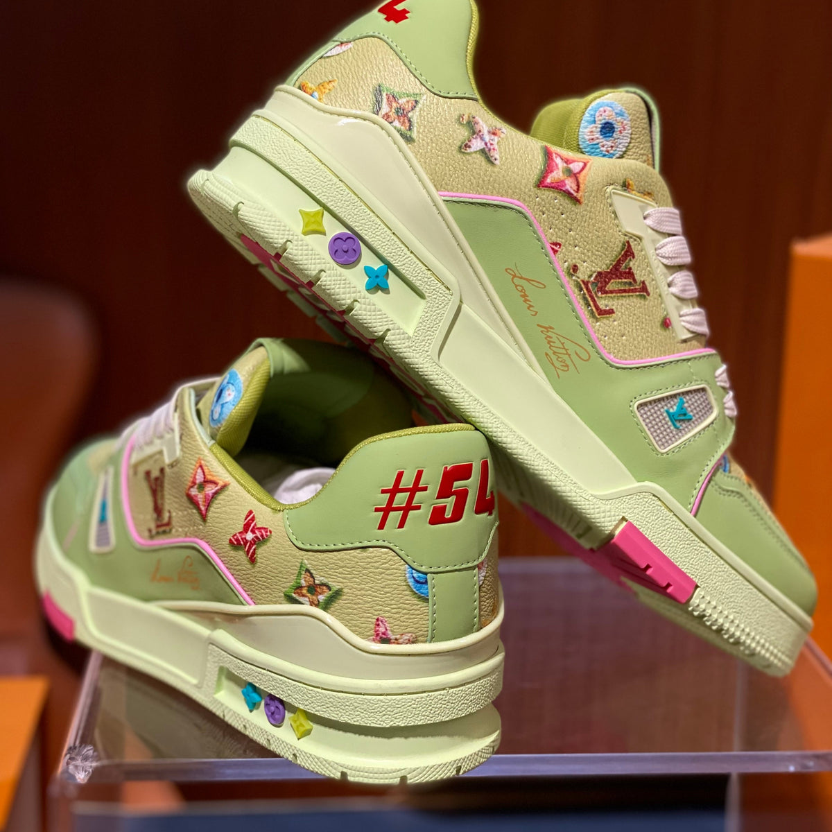 LOU SNEAKERS