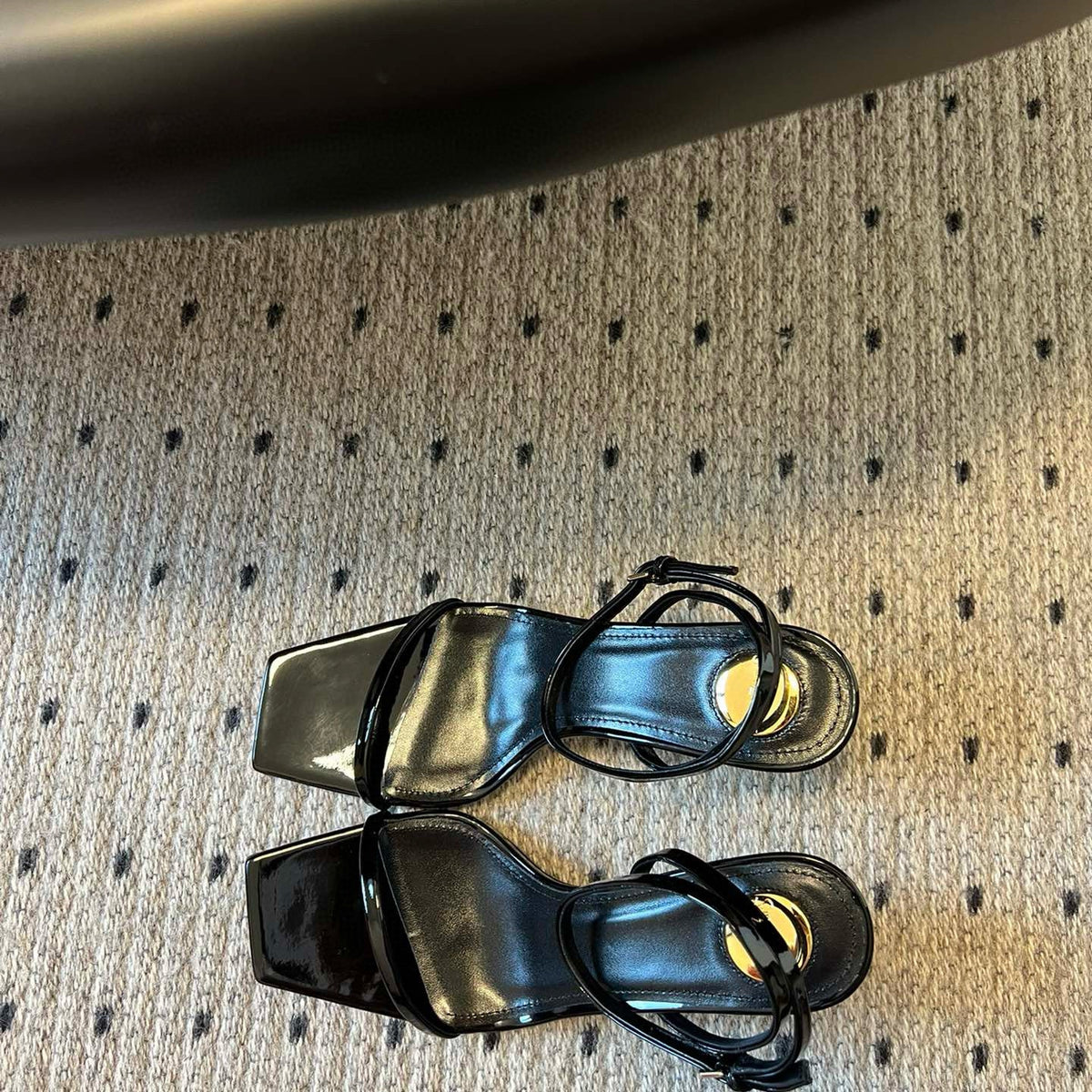 SL HEELS
