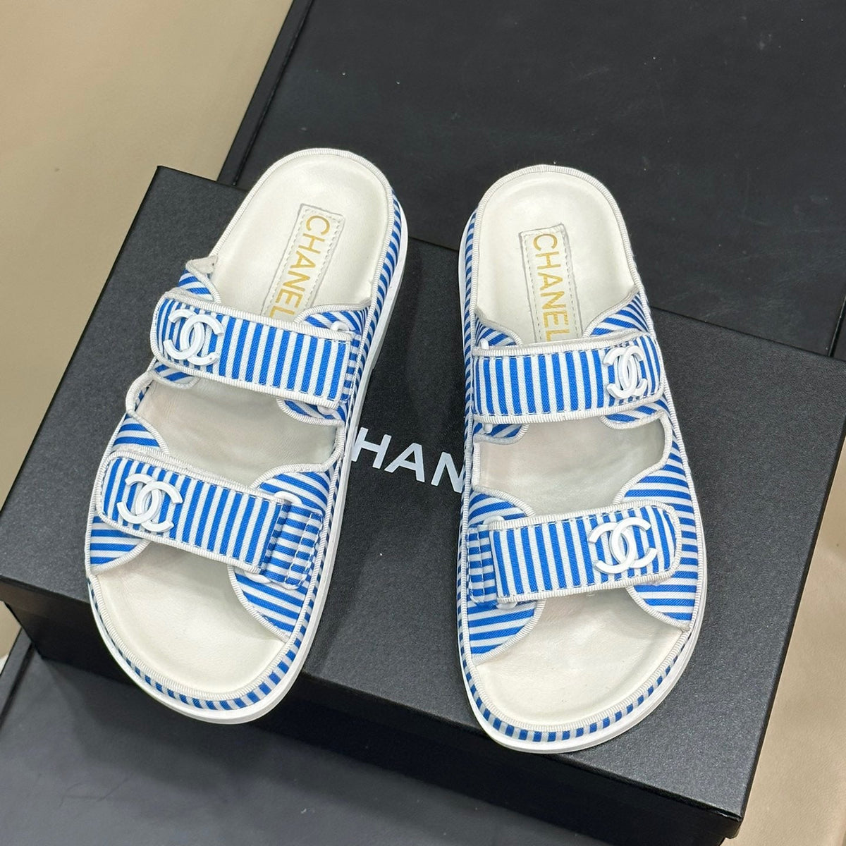 CC SANDALS