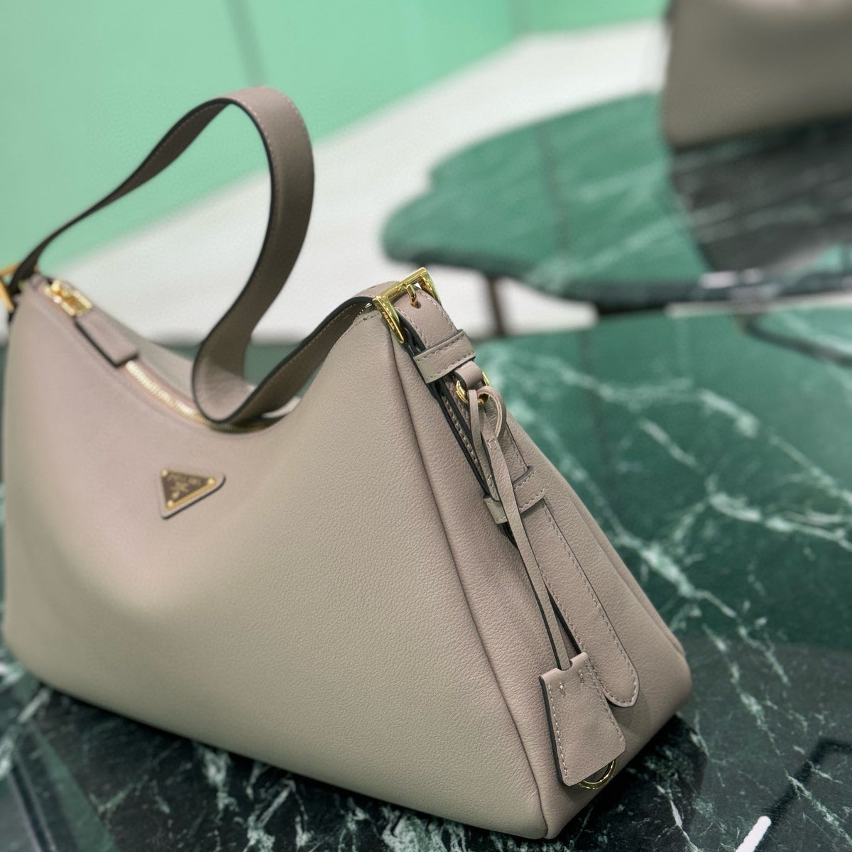 PD AIMEE LARGE SHOULDER BAG