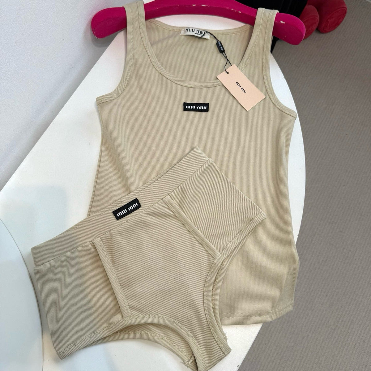 MIU M SET