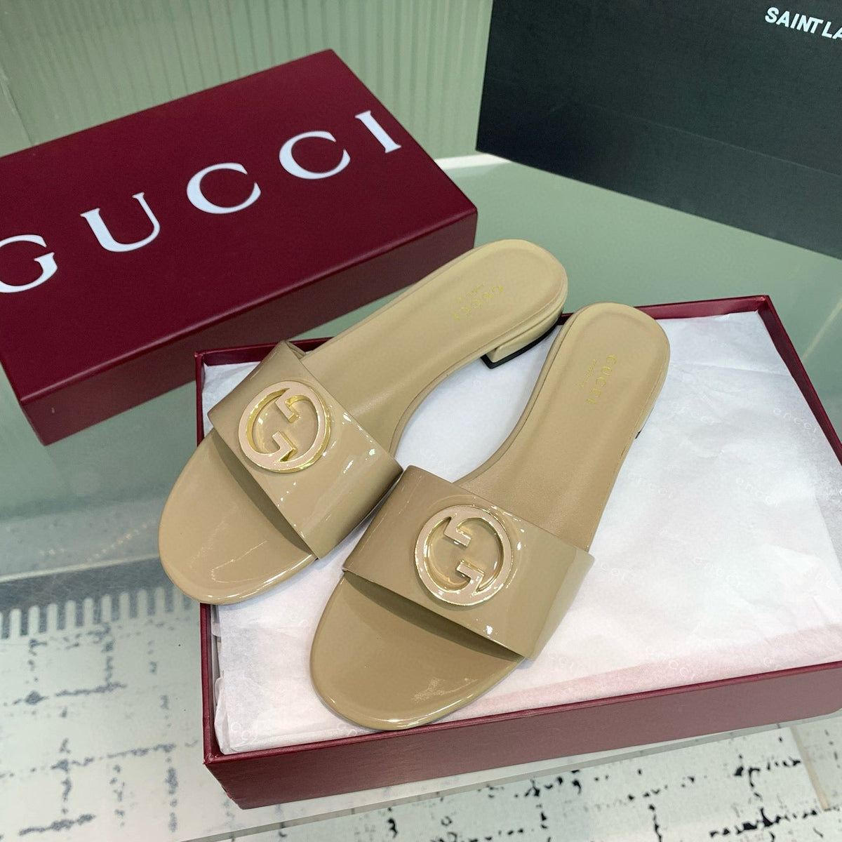 GG SANDALS