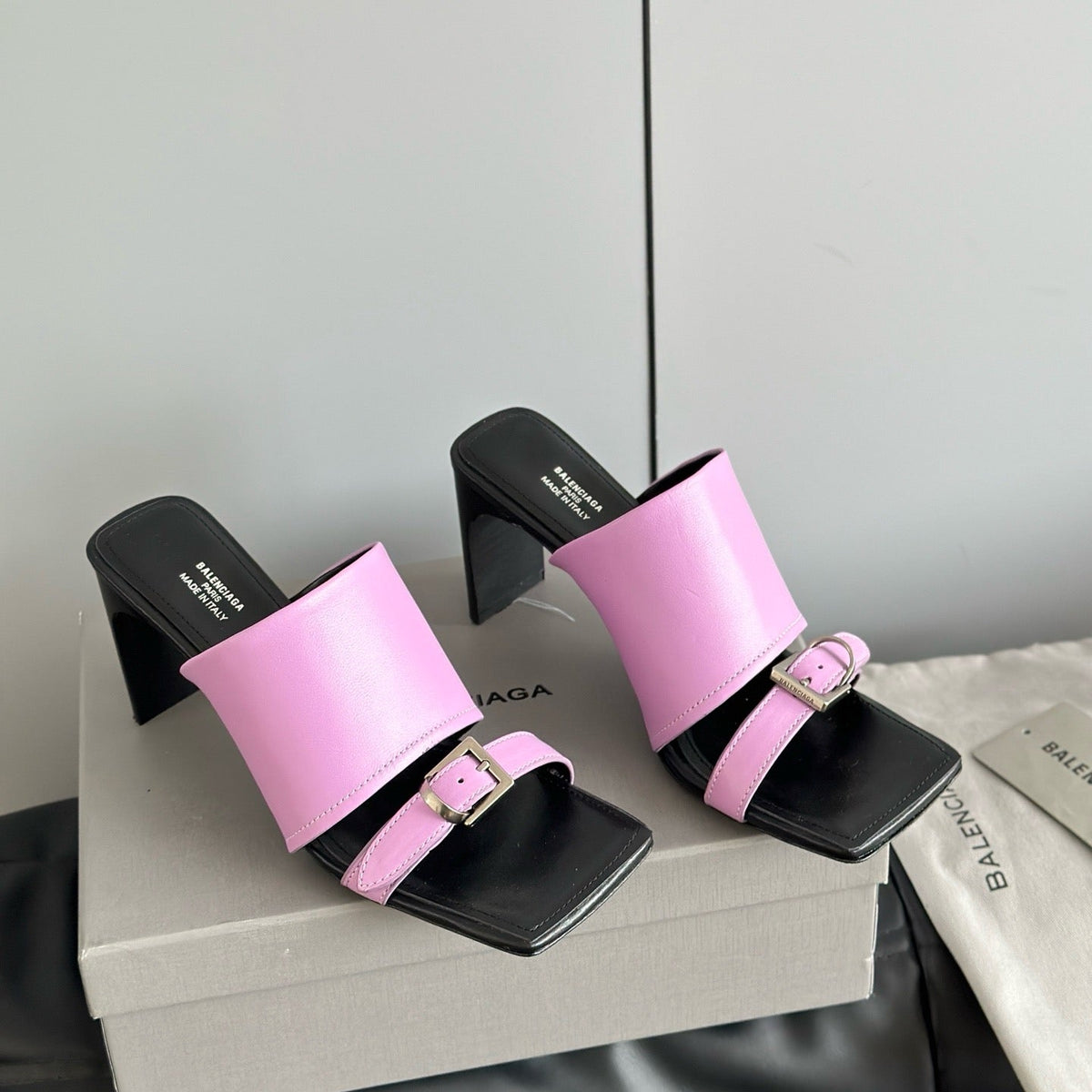 BAL HEELS