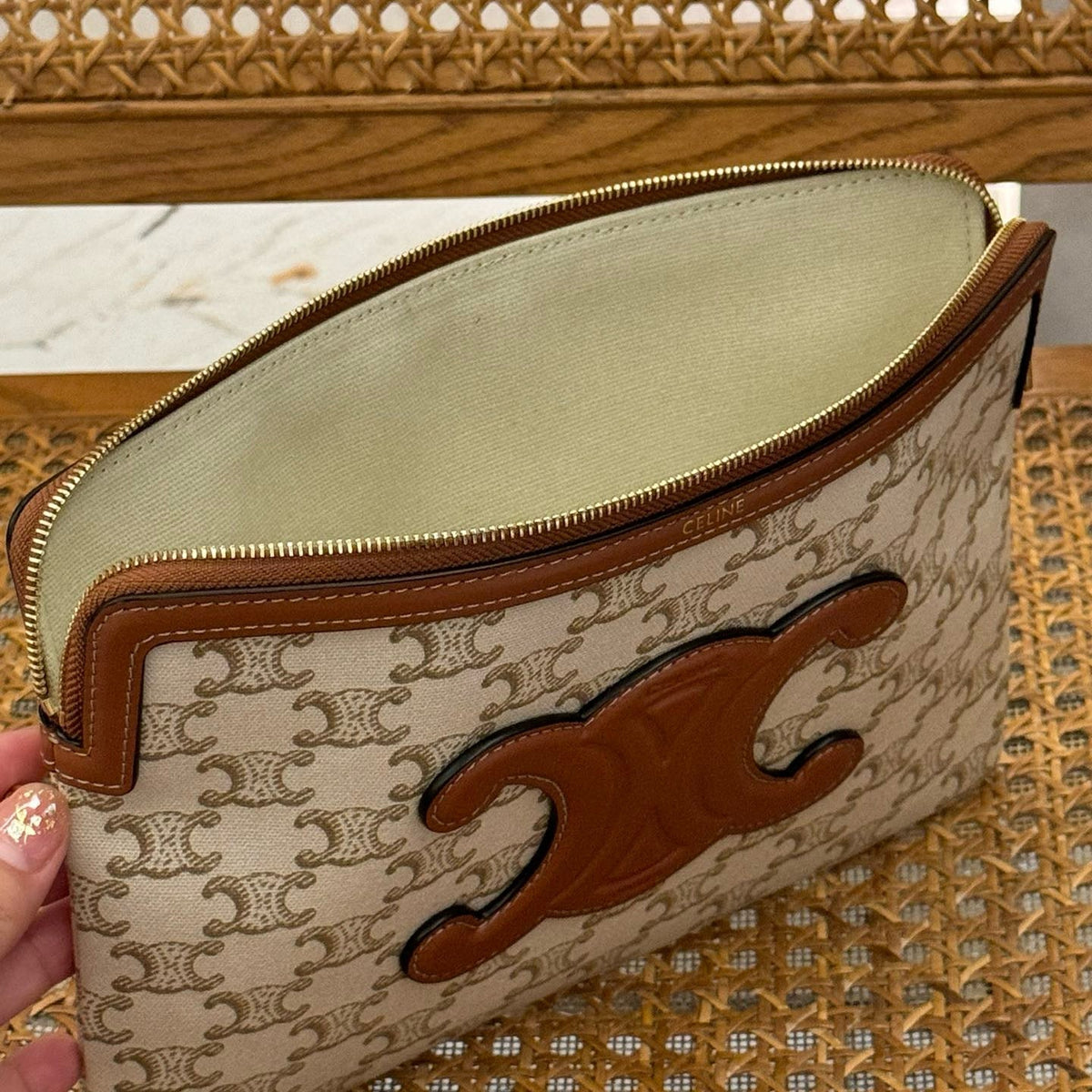 CEL SMALL POUCH WITH STRAP