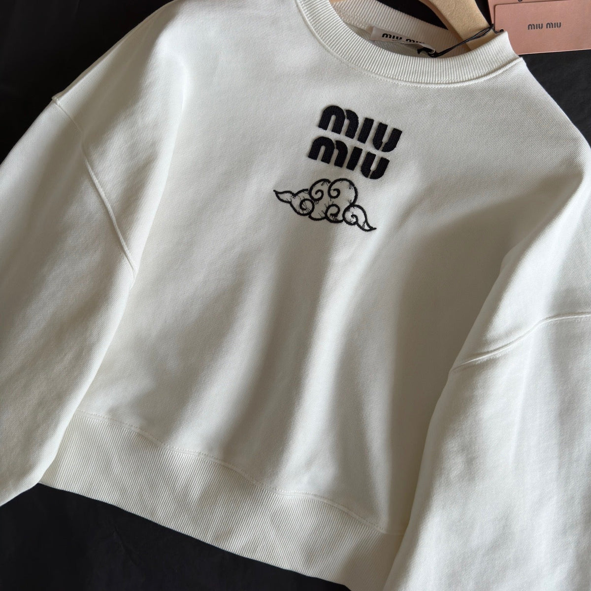 MIU M SWEATSHIRT