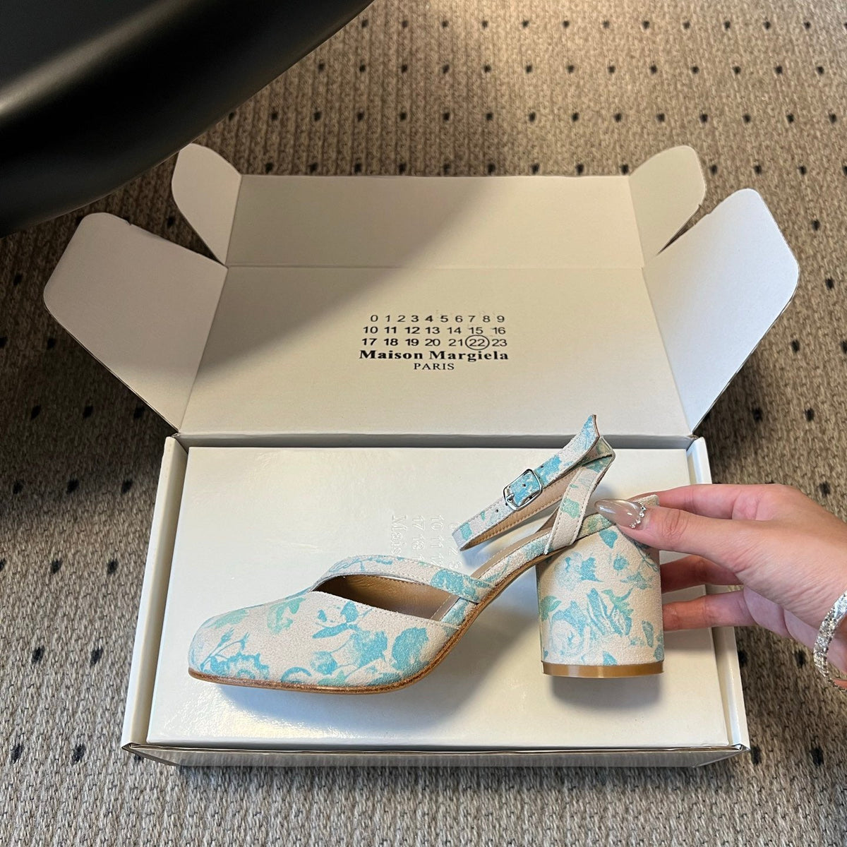 MAISON M TABI PUMPS