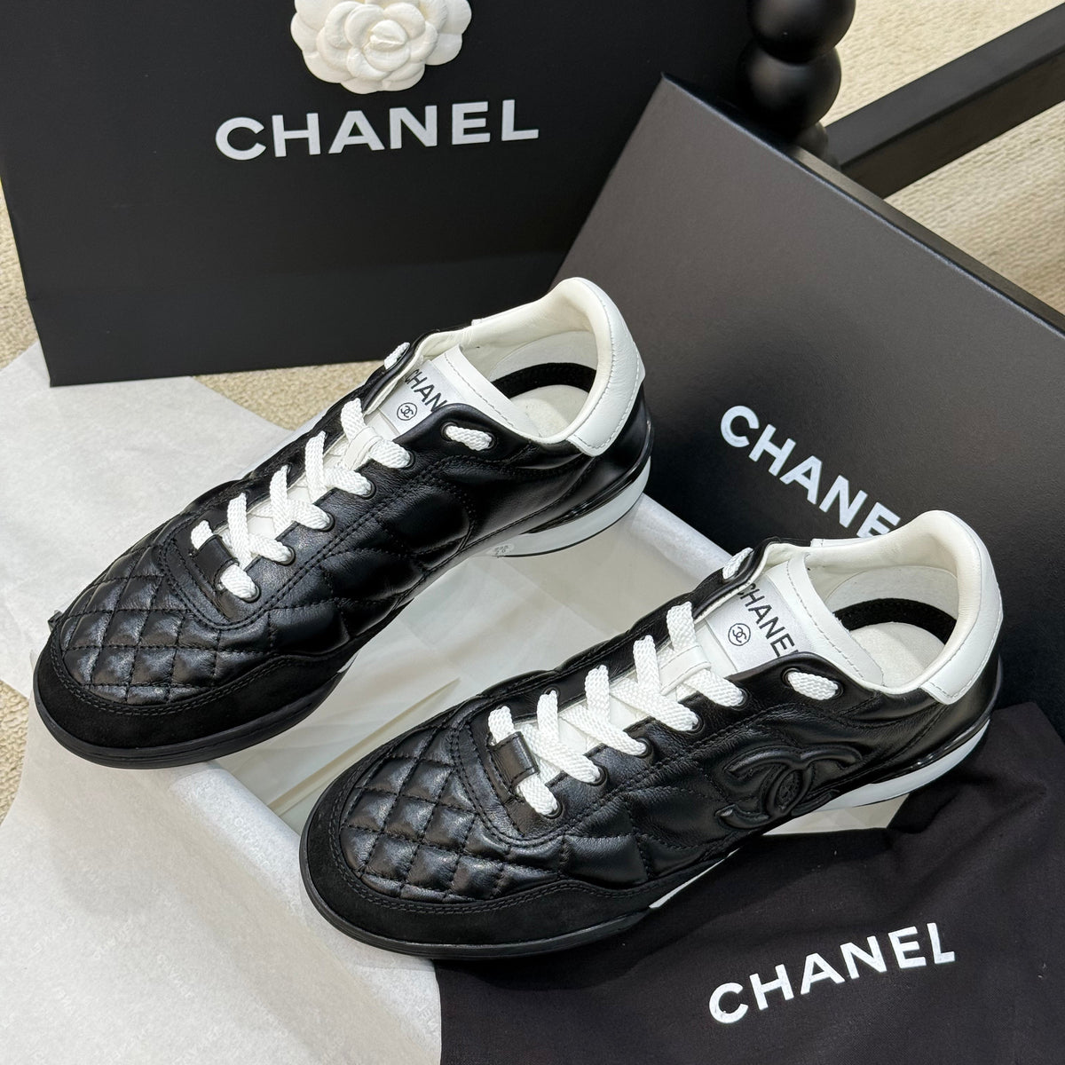 CC SNEAKER