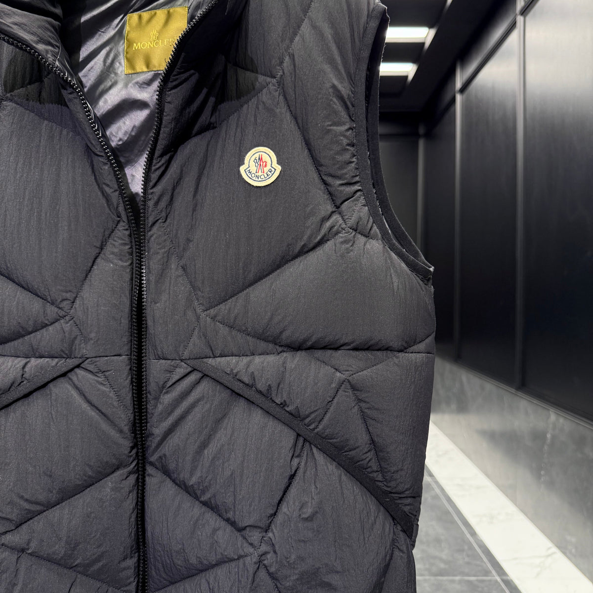 MONC VENDAVEL VEST