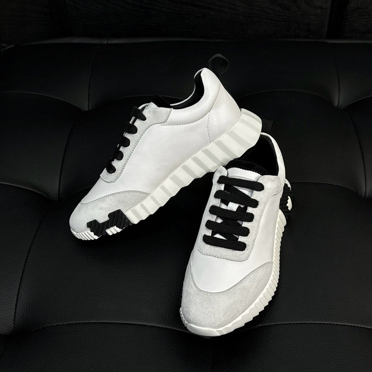 HERM BOUNCING SNEAKERS