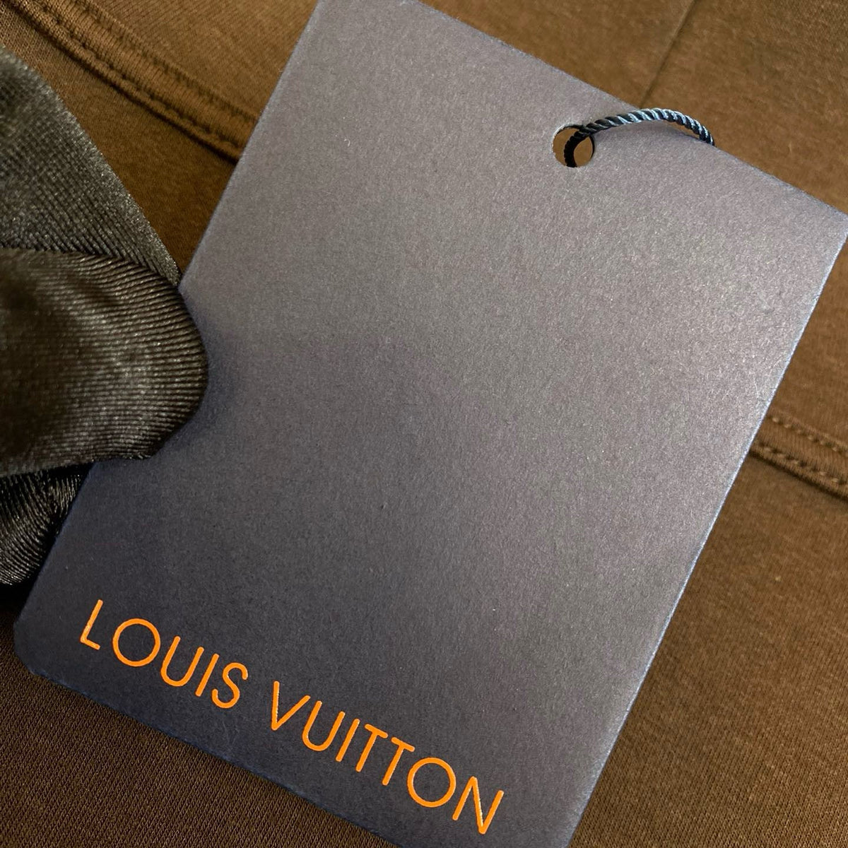 LOU HOODIE