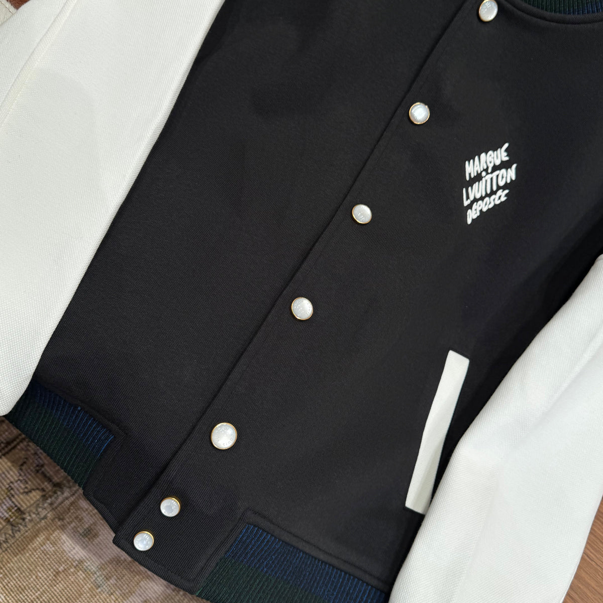 LOU JACKET