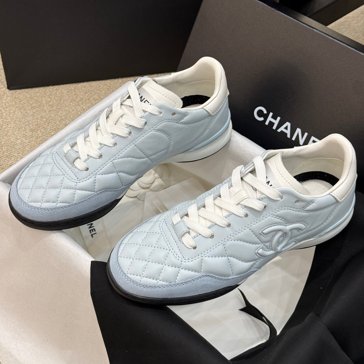 CC SNEAKER