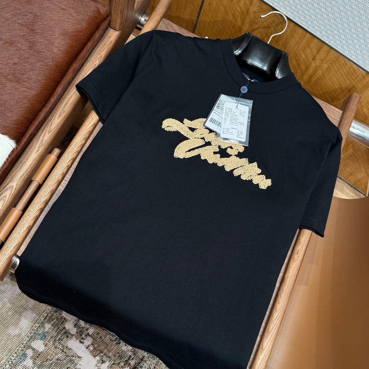 LOU T-SHIRT