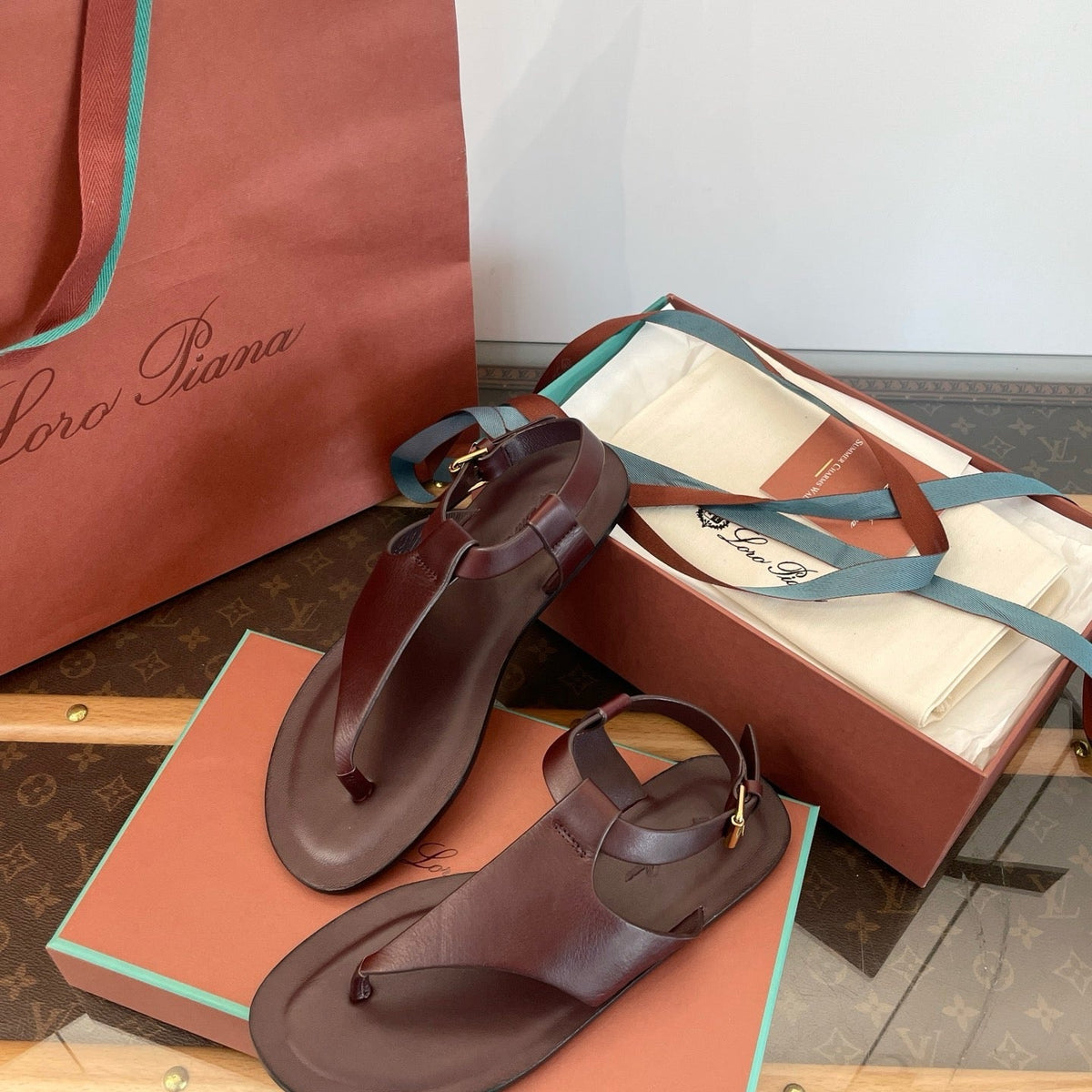 LORO P SANDALS