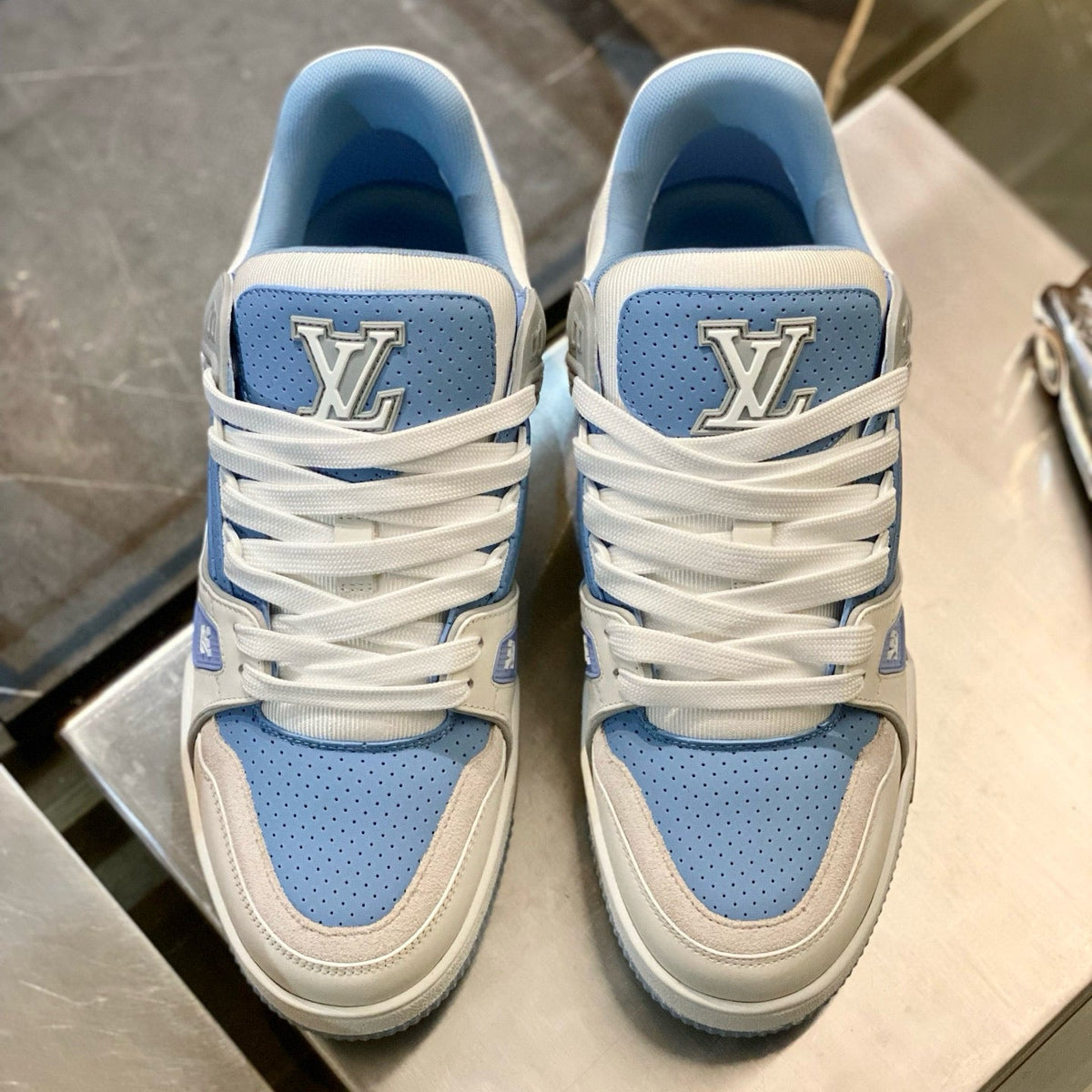 LOU TRAINERS