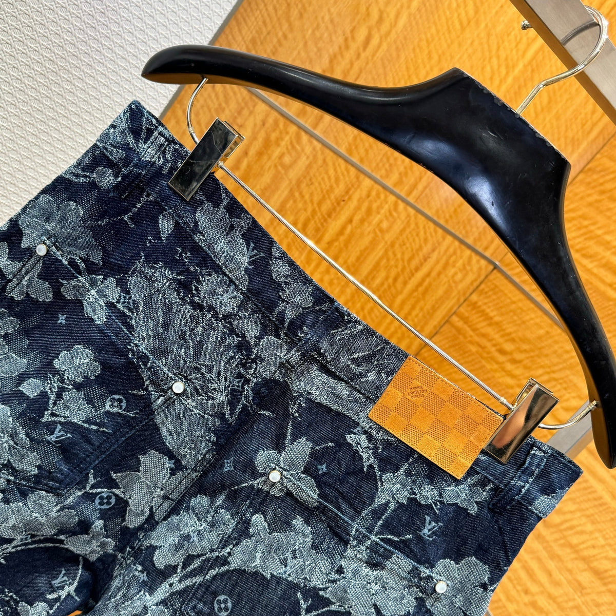 LOU DENIM SHORTS