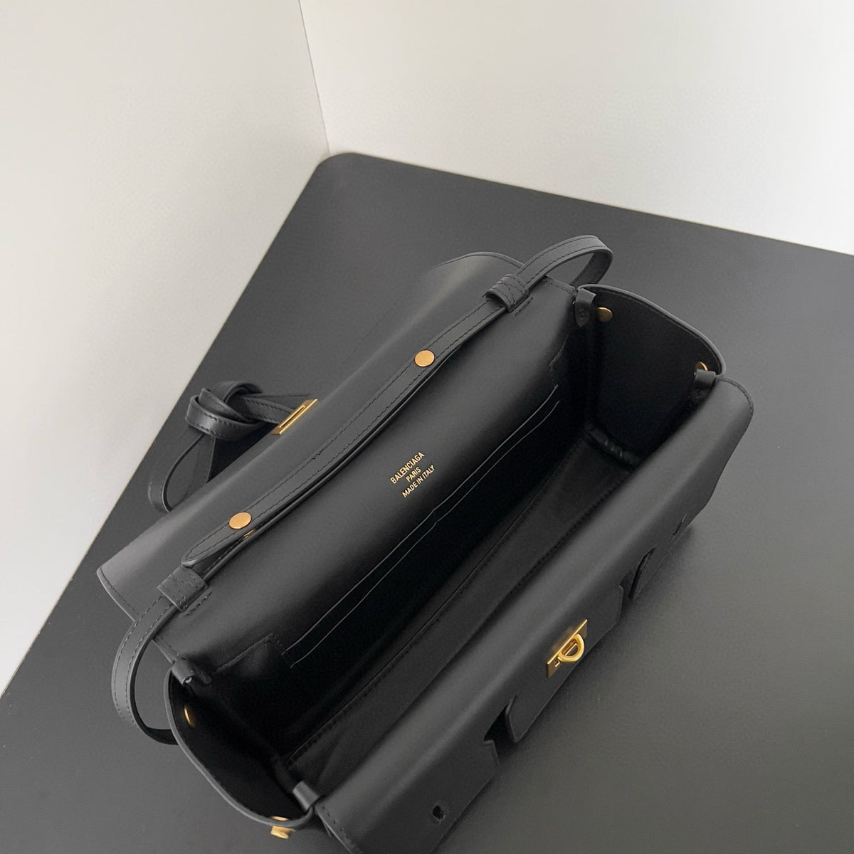 BAL BEL AIR CLUTCH