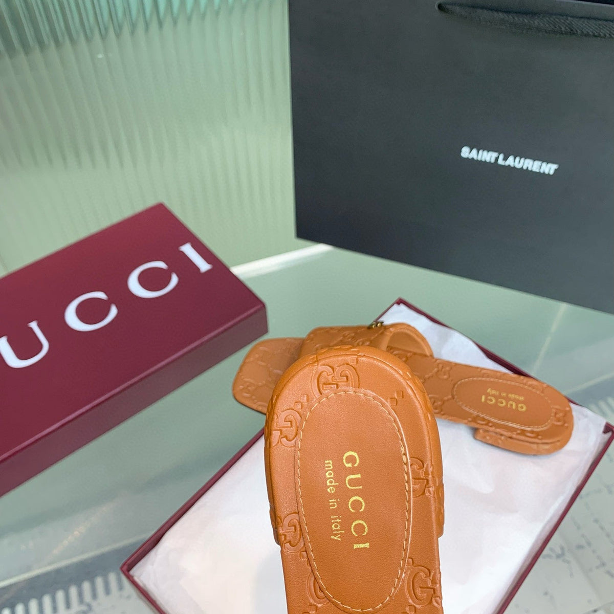 GG SANDALS