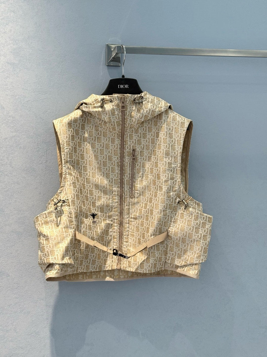 CD VEST