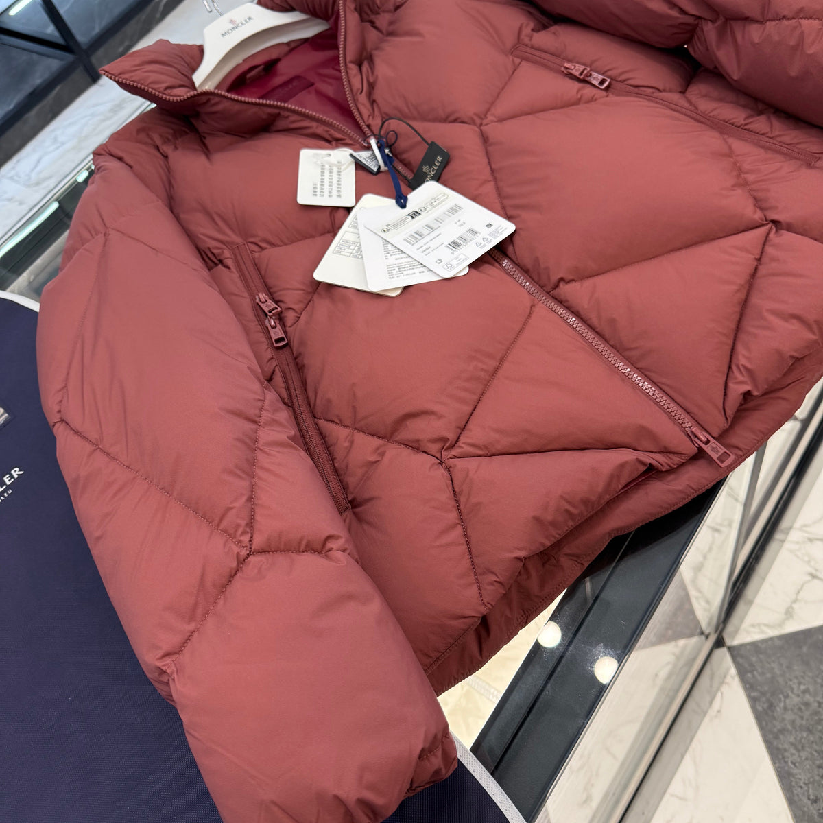 MONC VARDAR JACKET