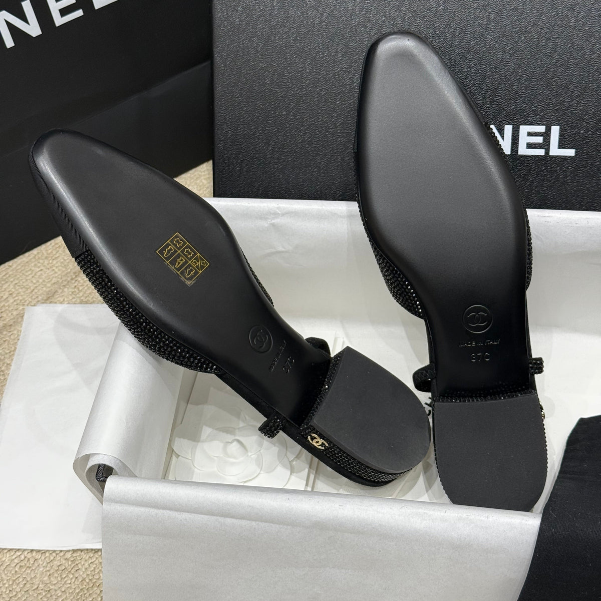 CC SLINGBACK PUMPS