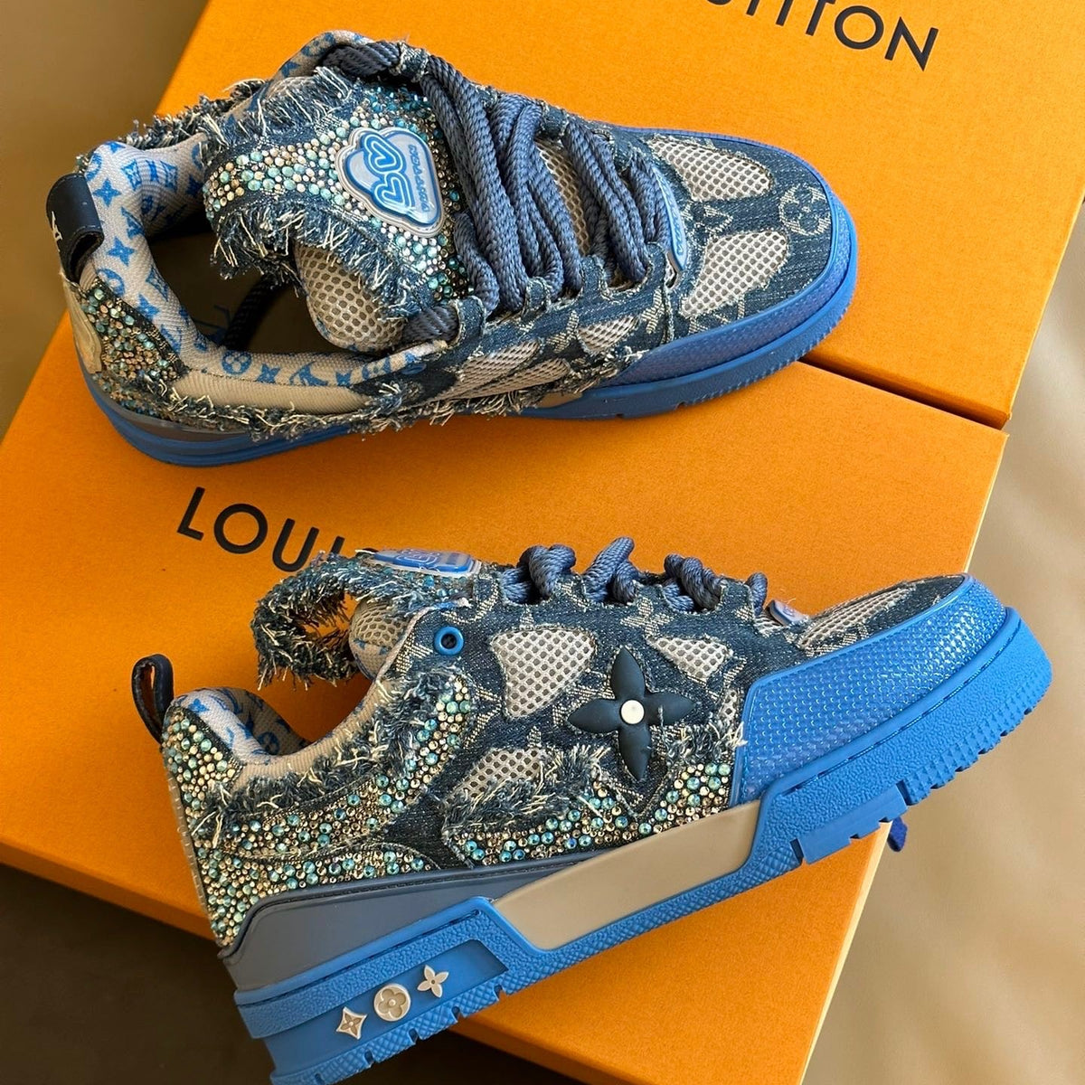 LOU TRAINERS