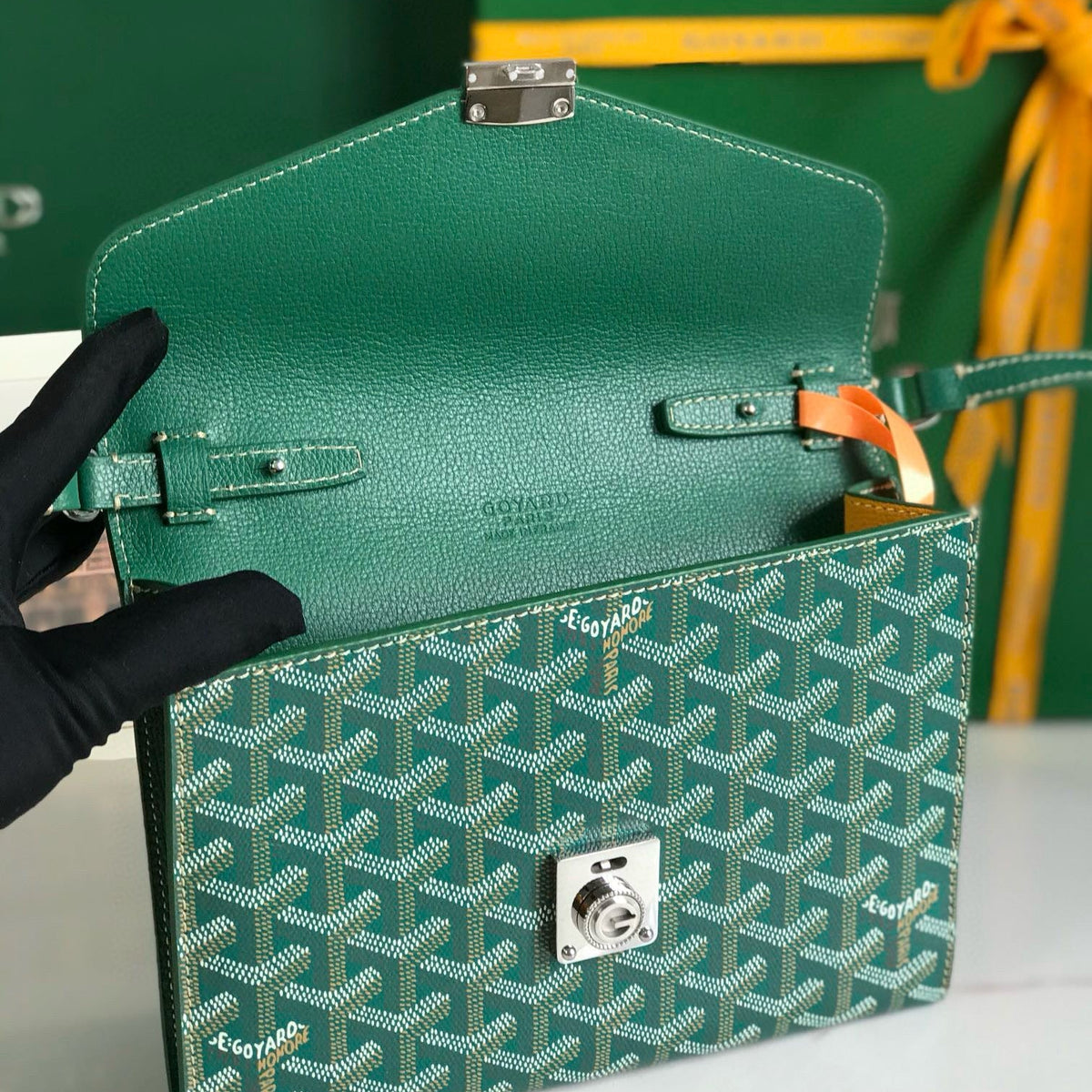 GOYA CHYPRE WALLET POUCH