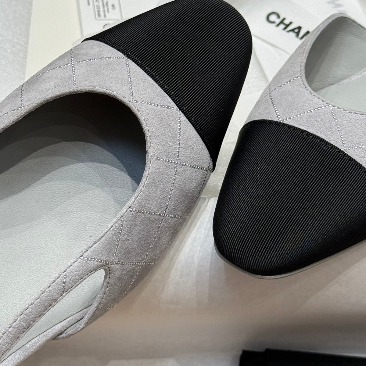 CC SLINGBACK PUMPS