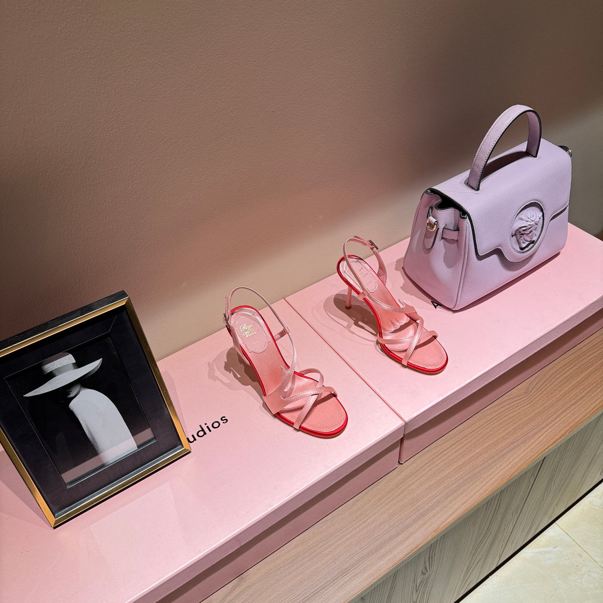 ROGER V HEELS