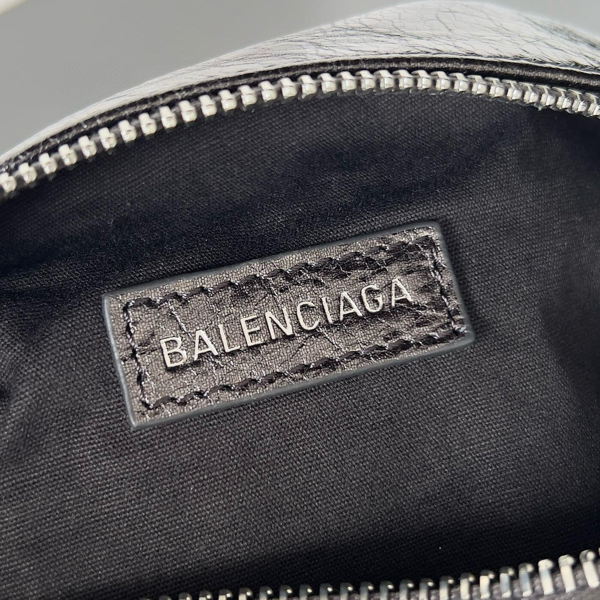 BAL SUPERBUSY XS SLING BAG