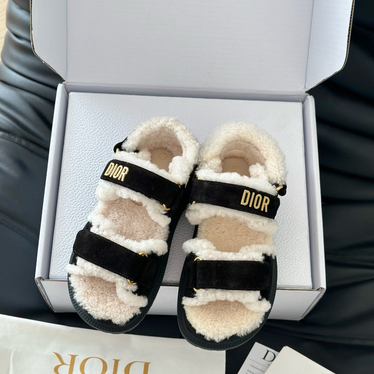 CD SANDALS