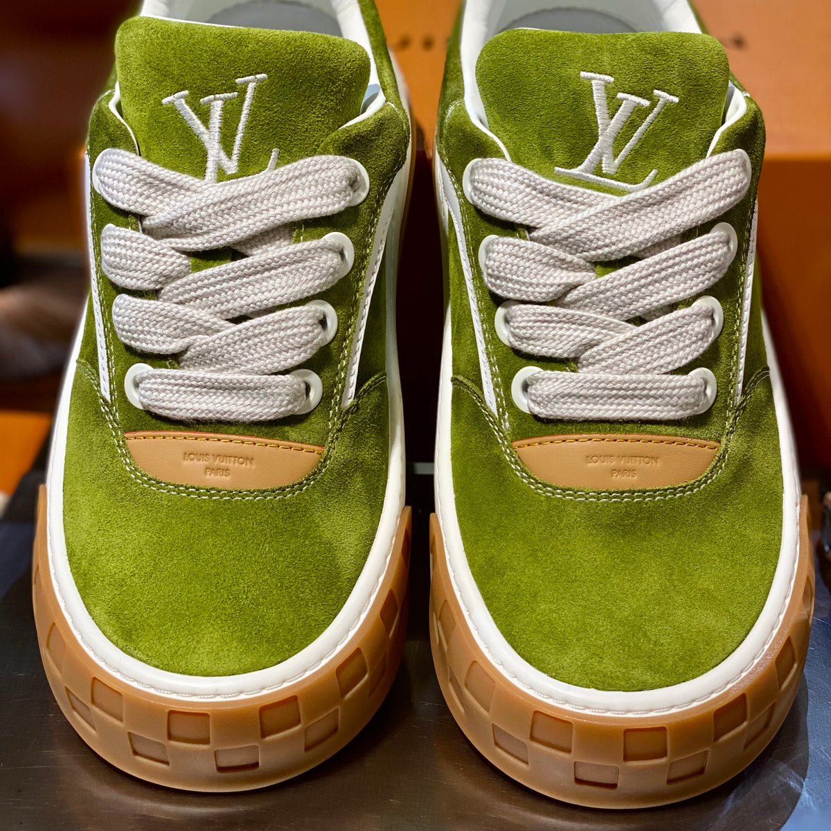 LOU TILTED SNEAKERS