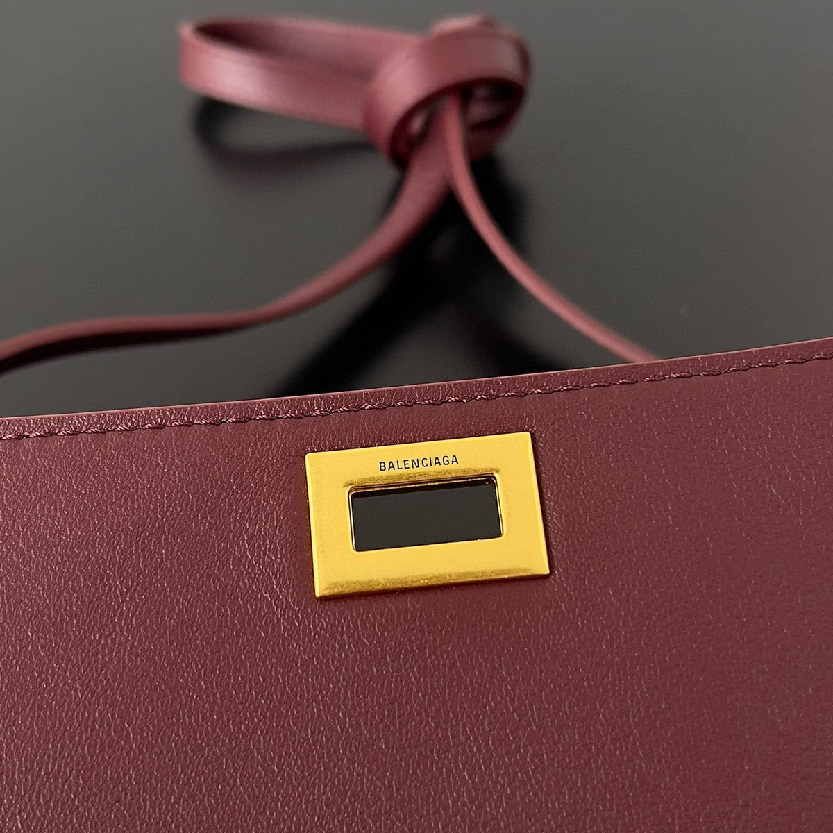 BAL BEL AIR CLUTCH