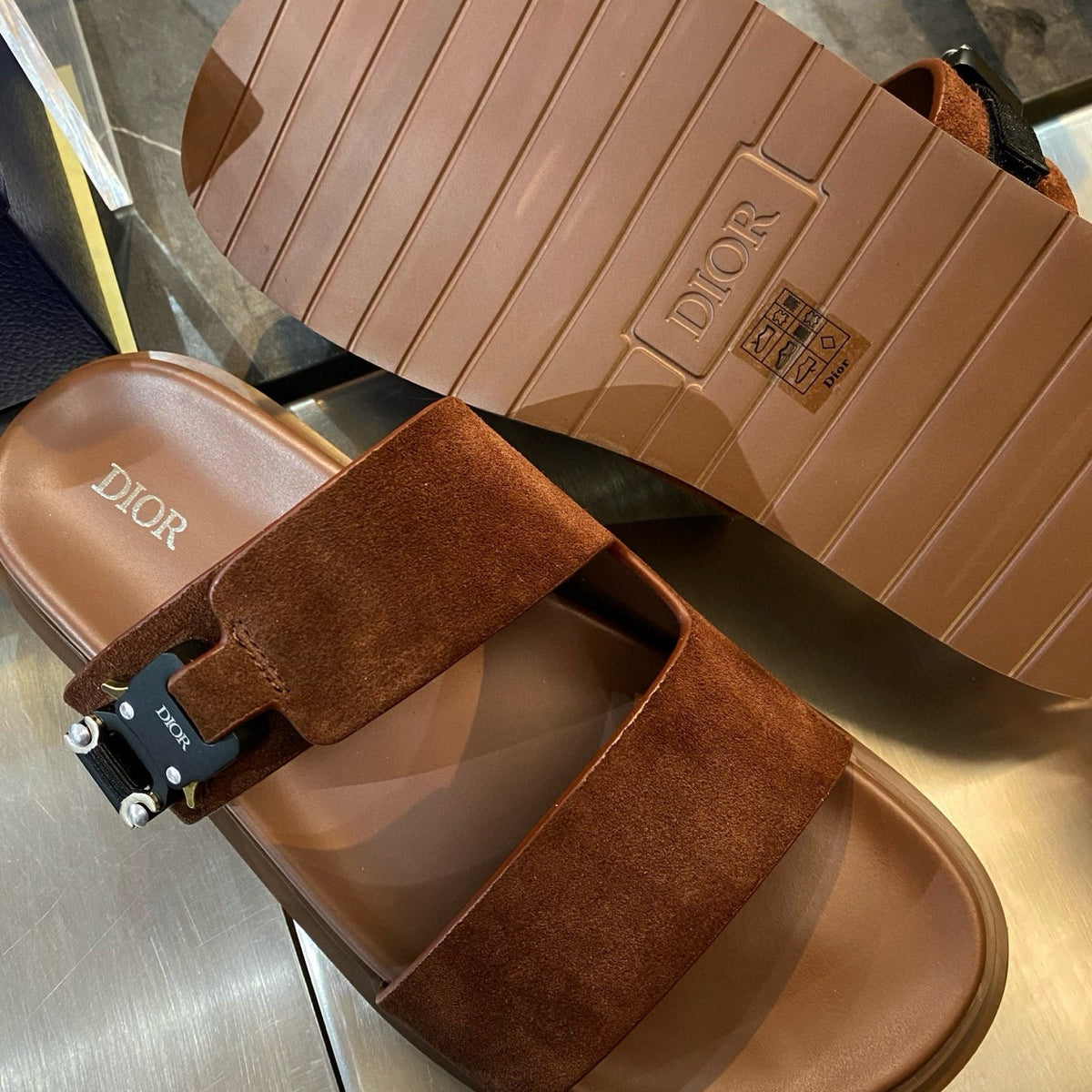 CD AQUA SANDALS