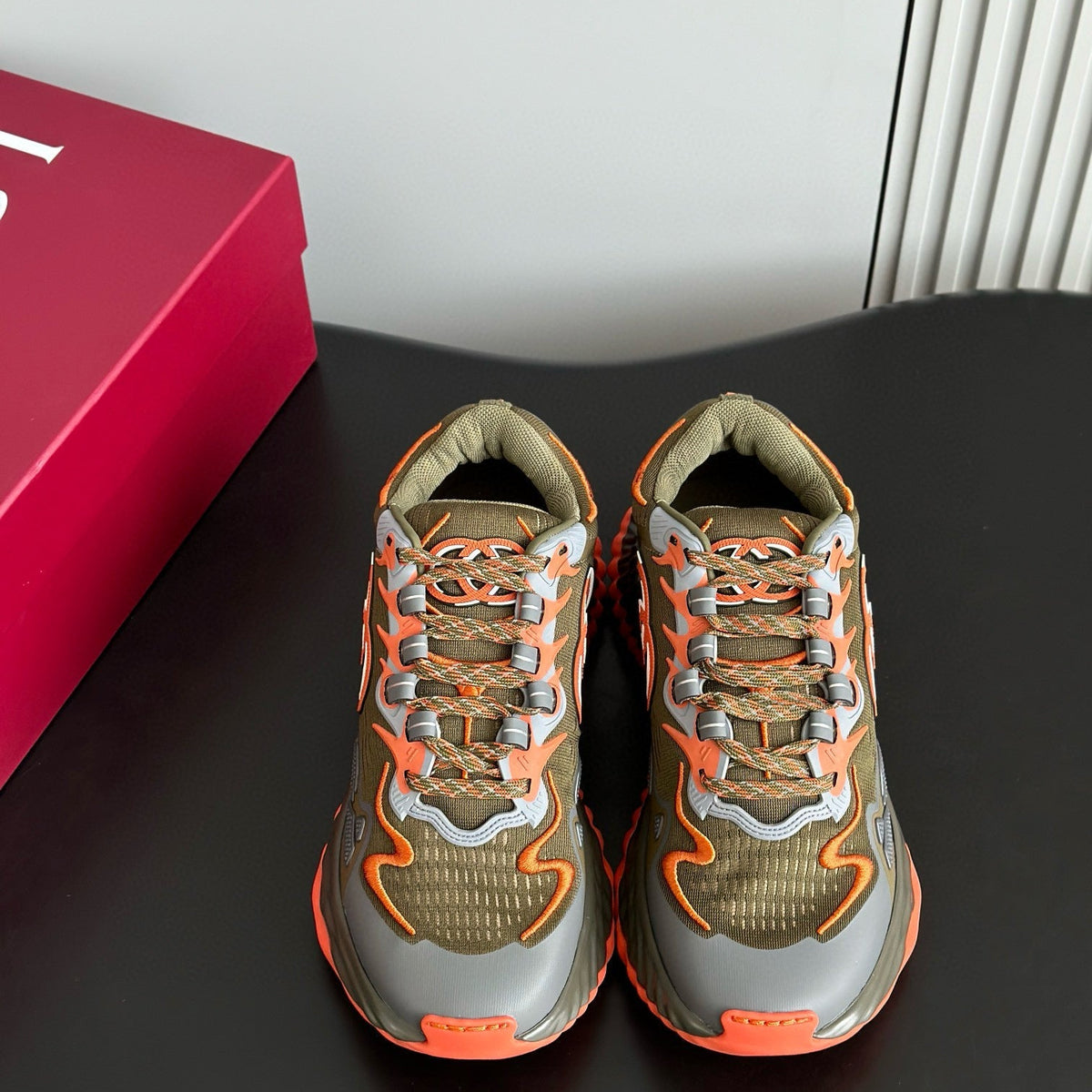 GG RIPPLE TRAINERS