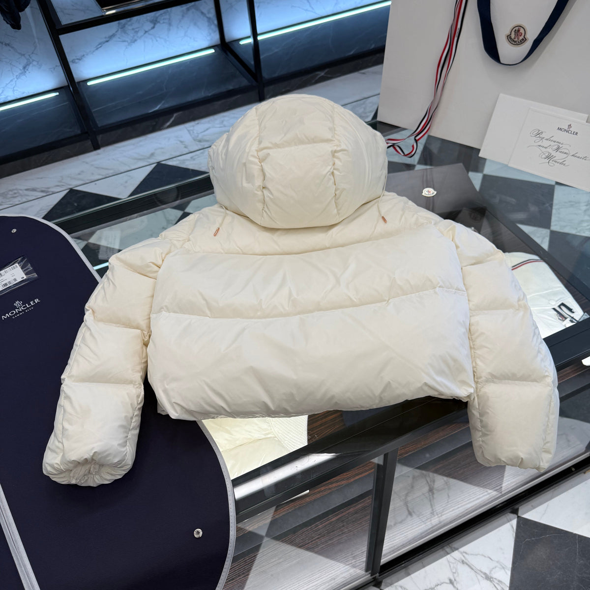MONC EREA JACKET