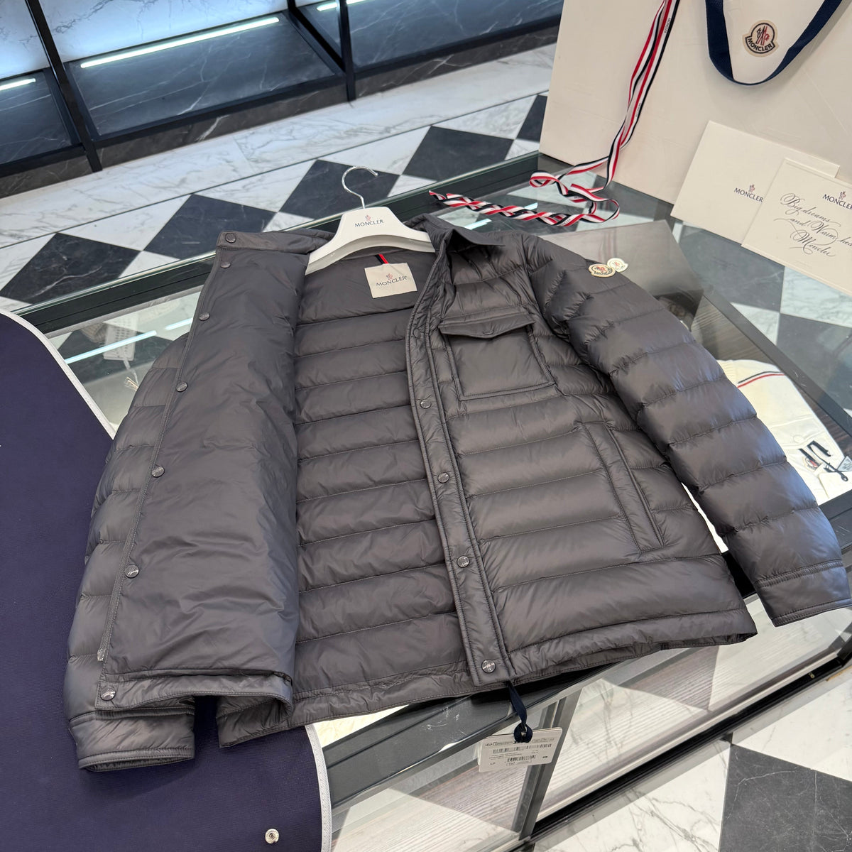 MONC CHAMBLY JACKET