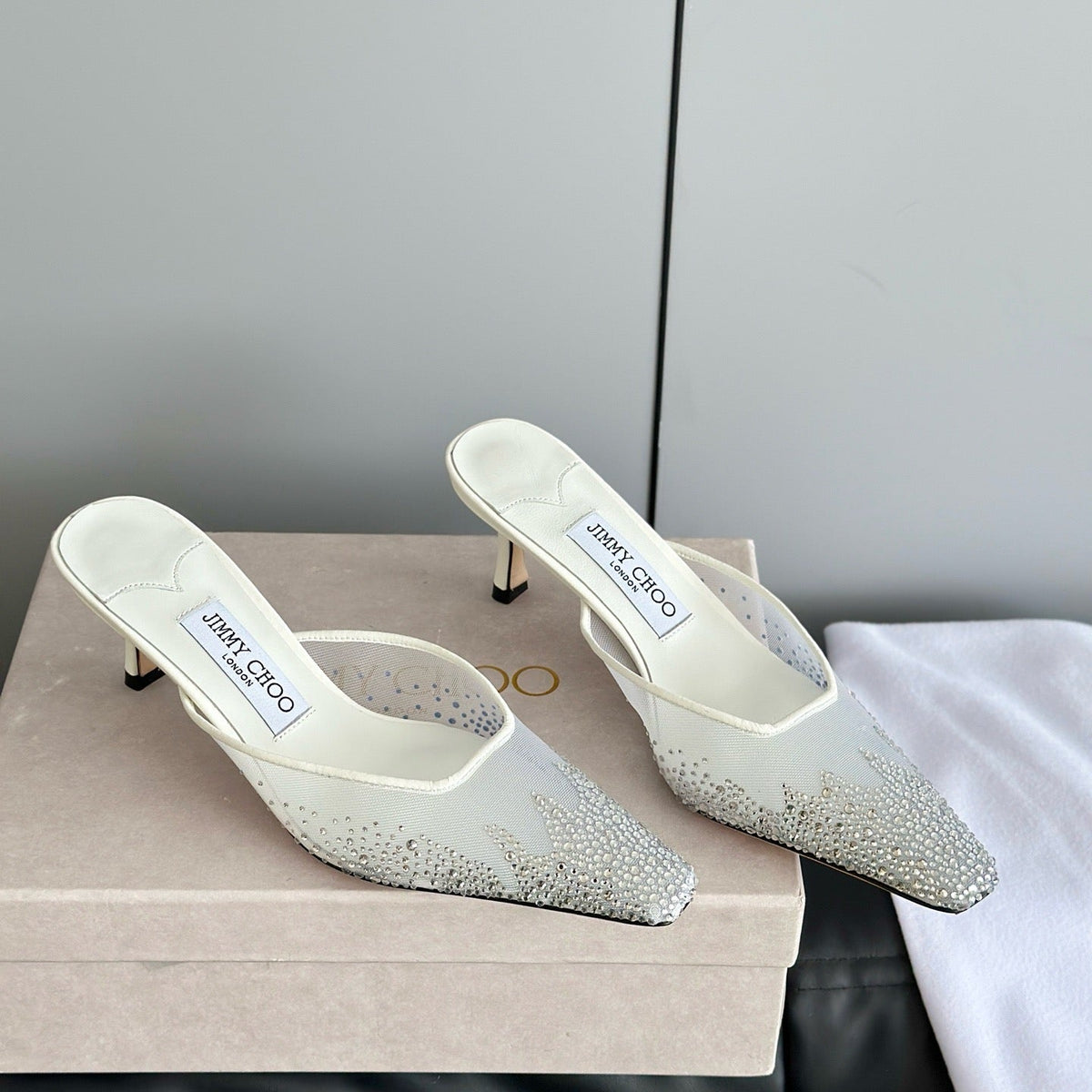 JIMMY C HEELS