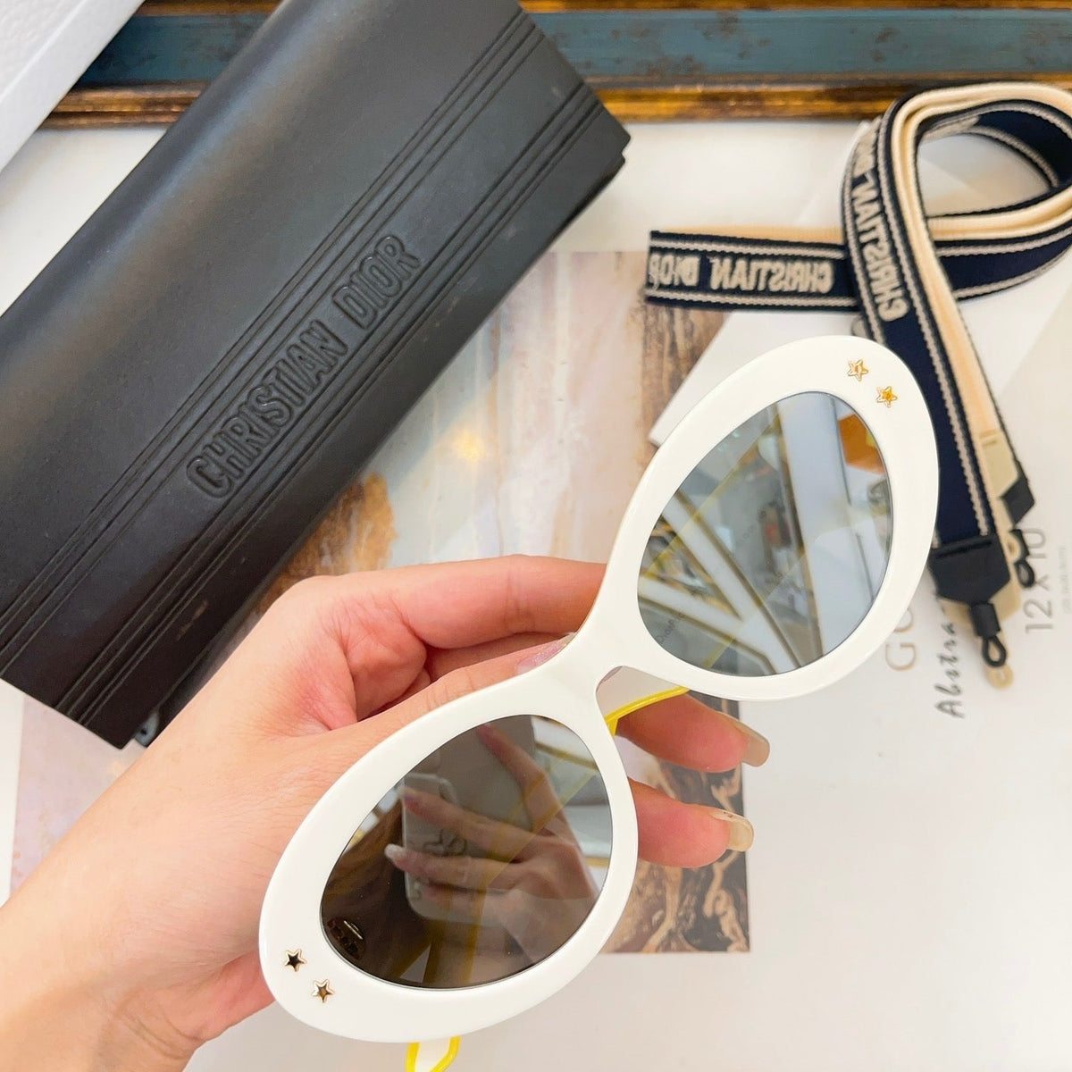 CD SUNGLASSES