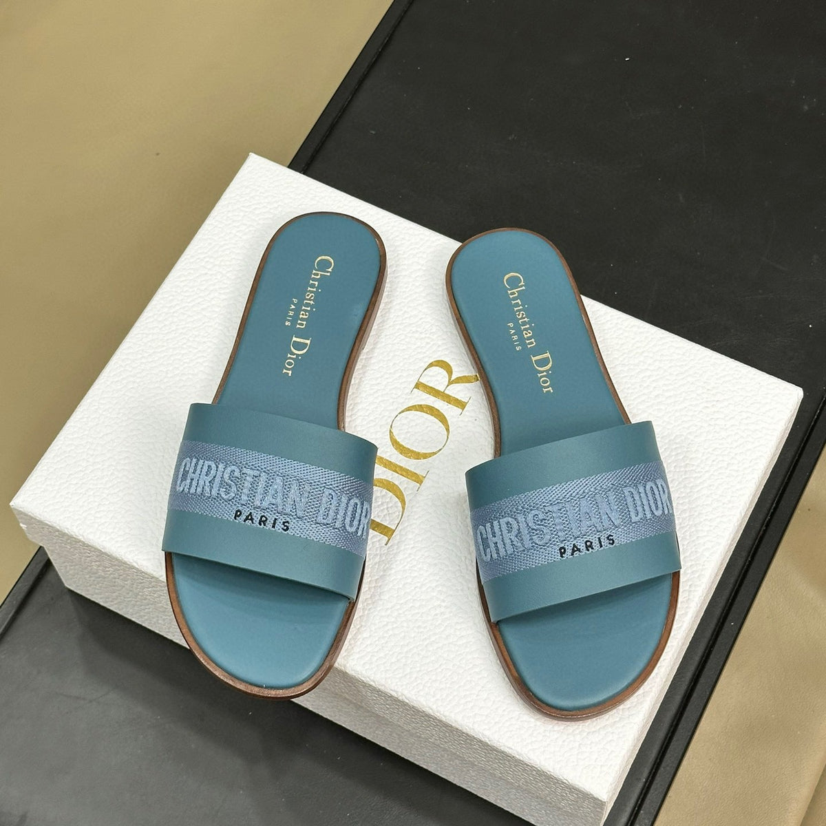 CD DWAY SLIDES